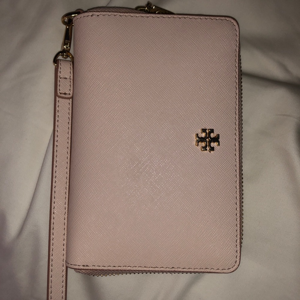 Tory Burch Wristlet